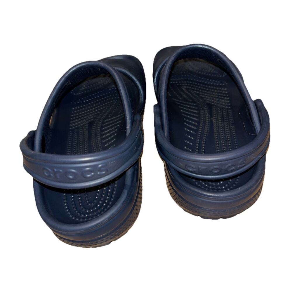 CROCS Unisex Men’s Size 6/Women’s Size 8 Classic Sandals Navy - Picture 3 of 5